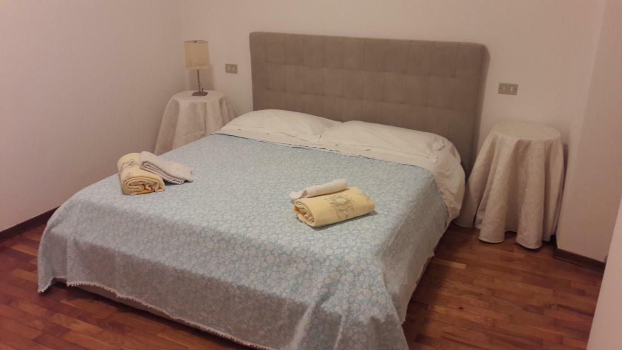 Via Piantarose, 12 Apartment Perugia Luaran gambar